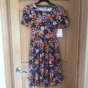 Lularoe Amelia dress (size 2-4)